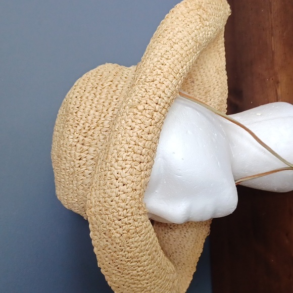 Sun hat - Picture 5 of 13